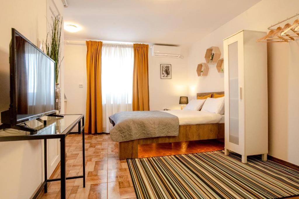 Color Apartments Old Town Center Βουκουρέστι Εξωτερικό φωτογραφία
