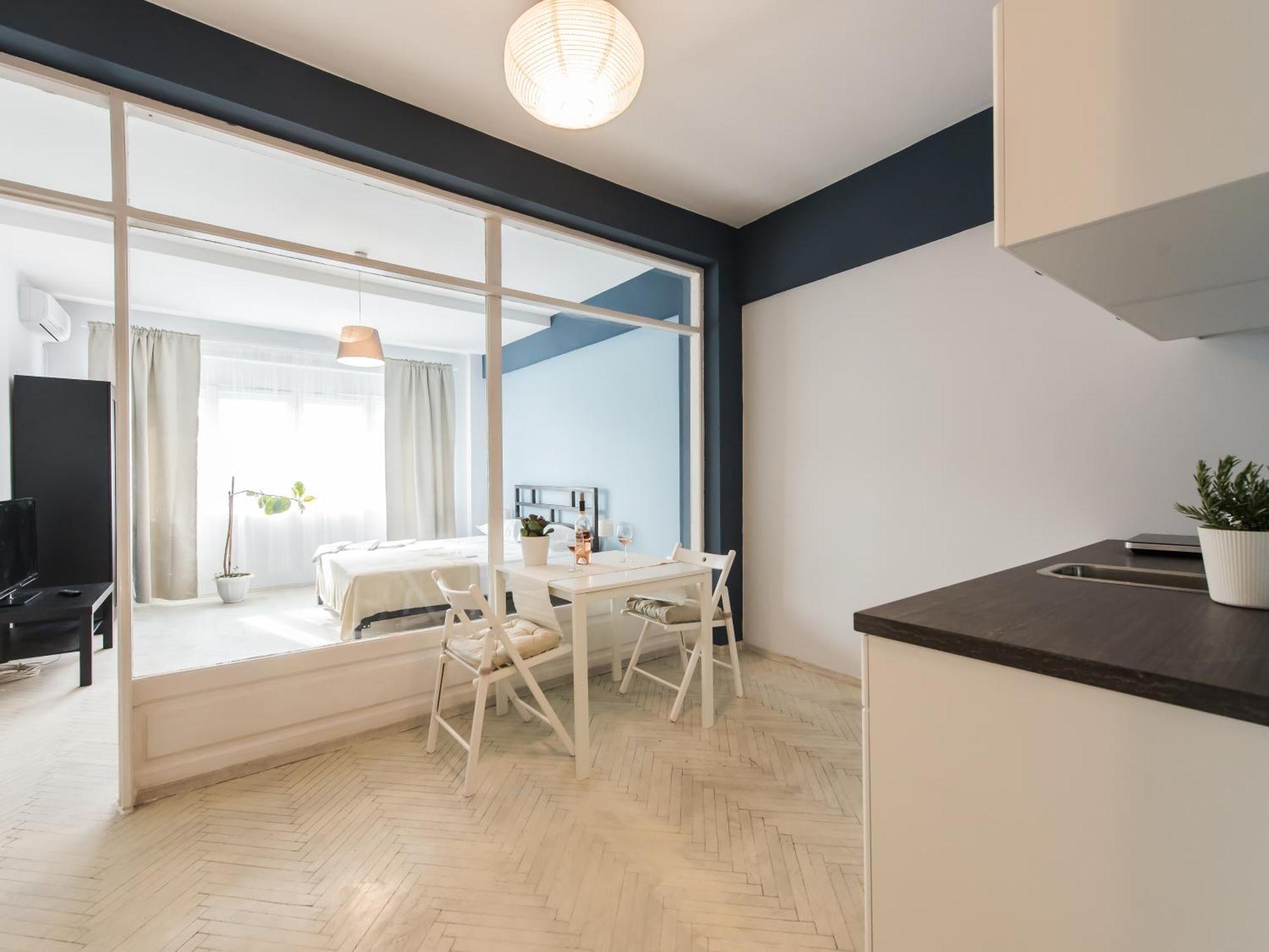 Color Apartments Old Town Center Βουκουρέστι Εξωτερικό φωτογραφία