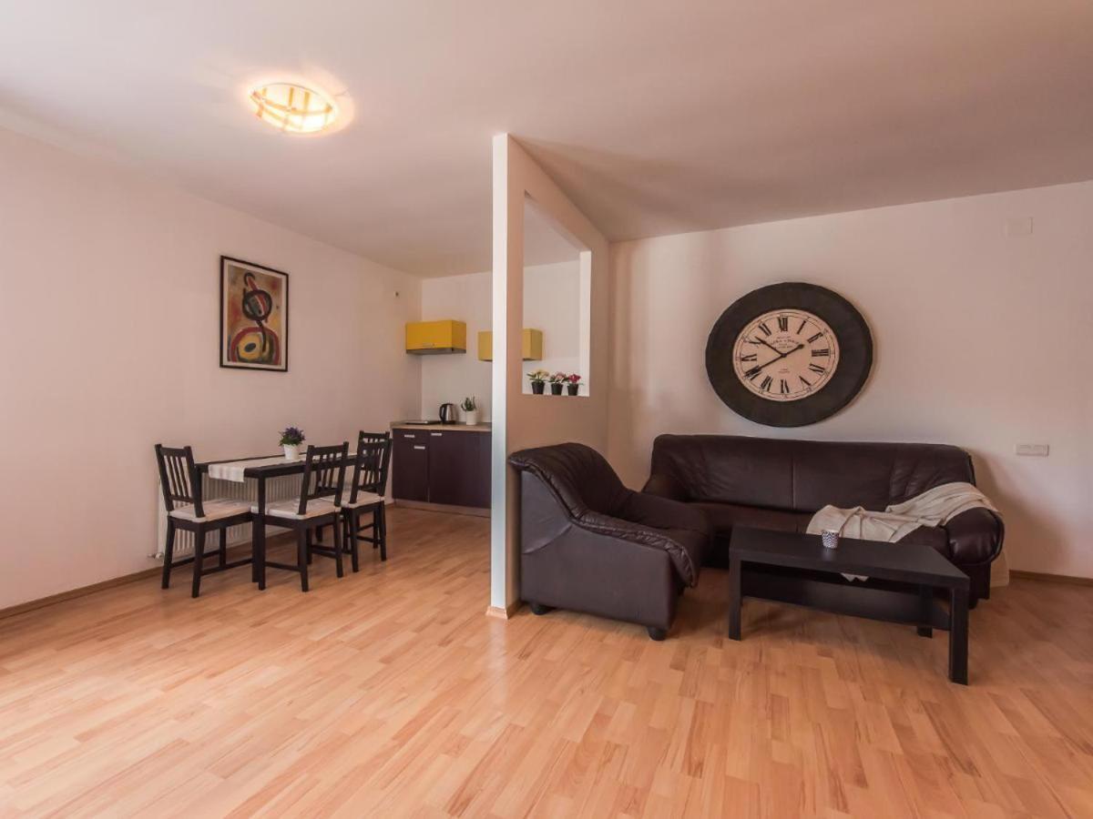 Color Apartments Old Town Center Βουκουρέστι Εξωτερικό φωτογραφία